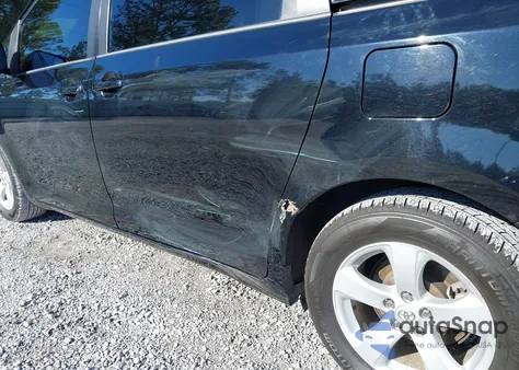 2017 Toyota Sienna Le 8 Passenger from USA, damaged, VIN 5TDKZ3DC9HS774759